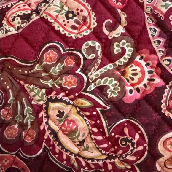 Vera Bradley 2005 Piccadilly Plum Oval Cosmetic Round - Picture 7 of 8